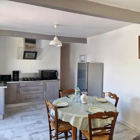 דירה Les Bleuets Saint-Martin de Brehal