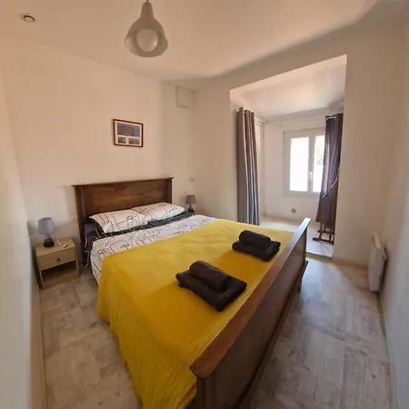 Les Bleuets דירה