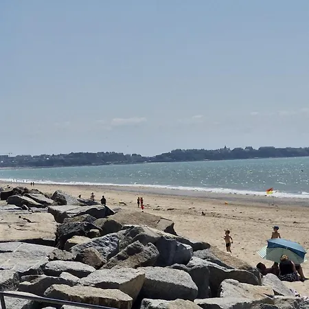 דירה Les Bleuets *