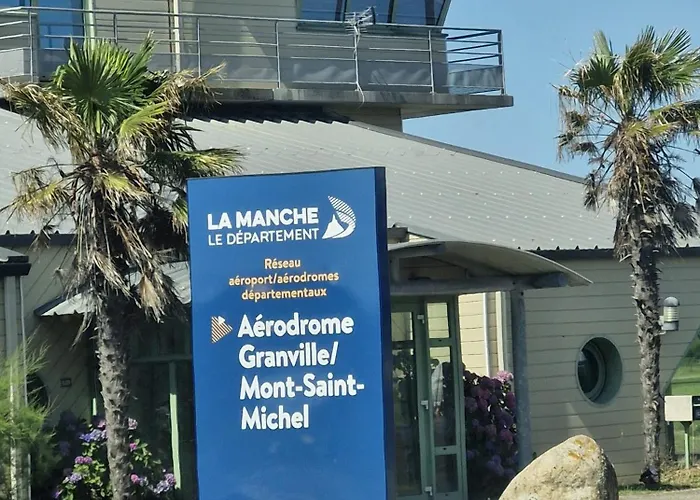 Les Bleuets * Saint-Martin de Brehal